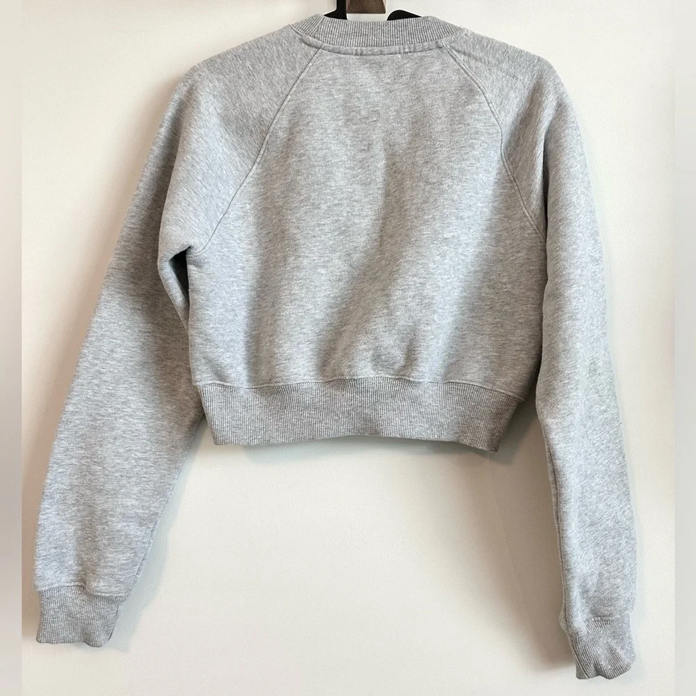 TNA Sweatfleece Cozy Fleece Perfect Fit Cropped Crewneck Sweater in Grey - Picture 2 of 5